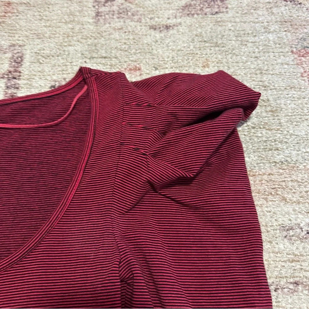 Free People Penelope Red Stripe Puff Sleeve Stretch Knit Top Size Small - Picture 3 of 10